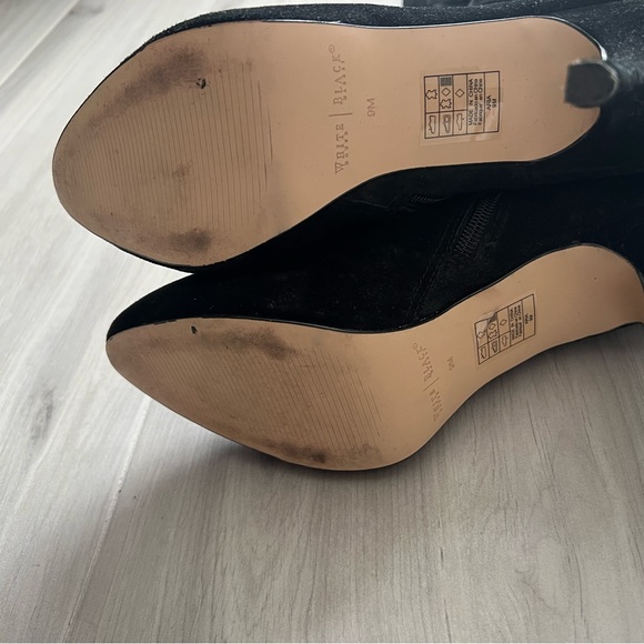 White House black market black suede fold over boots 9 - Picture 10 of 13